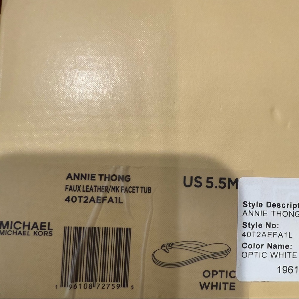 Michael Kors Women's Annie Thong Sandals - Picture 5 of 5